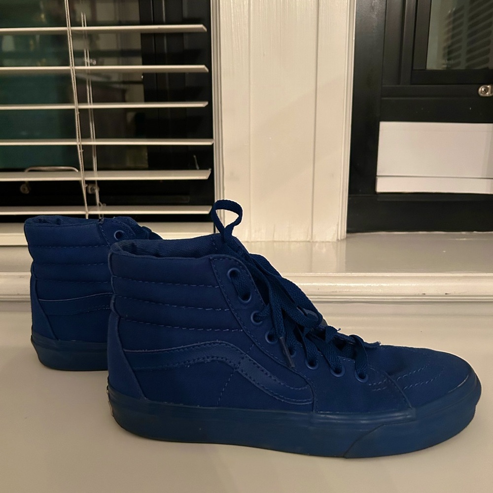 Blue Vans Sk8-Hi with blue sole